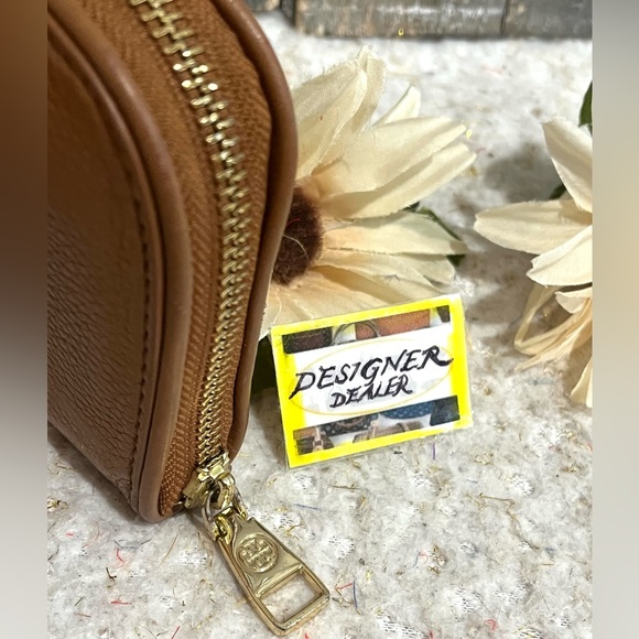 TORY BURCH Brown Leather Zip Around Wallet - Picture 5 of 10